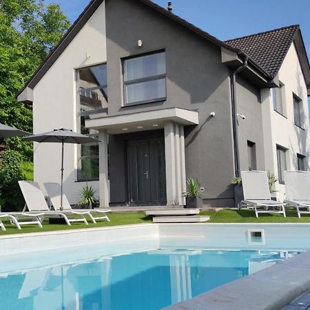 Aqua Solar Apartmanhaz Miskolc Exterior photo