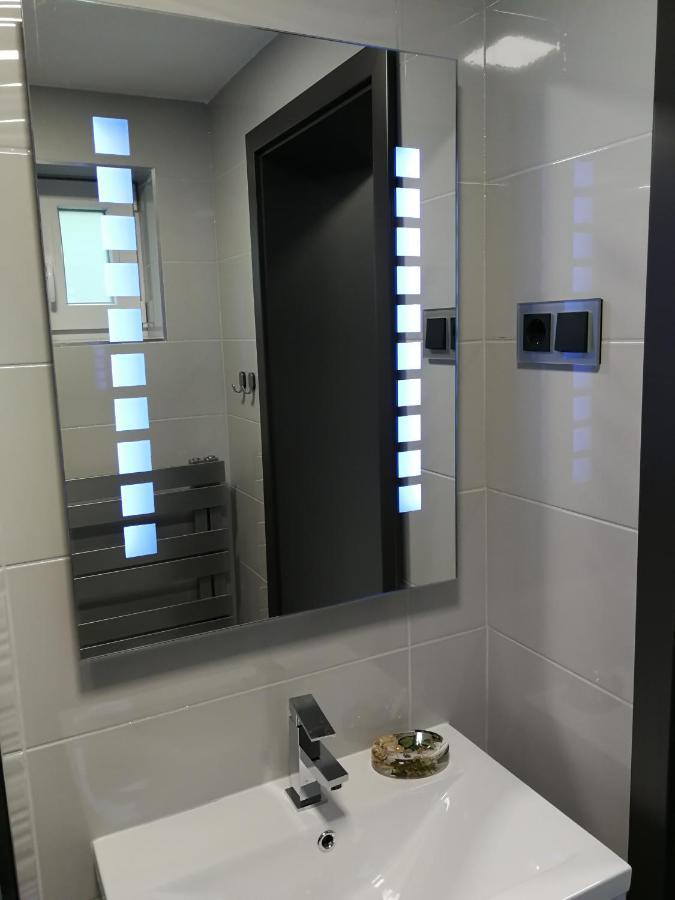 Aqua Solar Apartmanhaz Miskolc Exterior photo