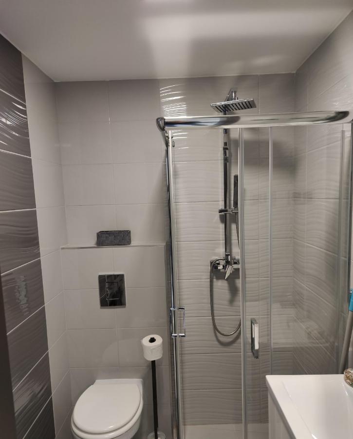 Aqua Solar Apartmanhaz Miskolc Exterior photo