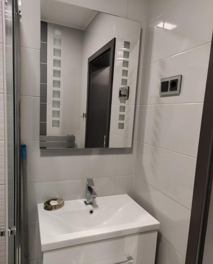 Aqua Solar Apartmanhaz Miskolc Exterior photo