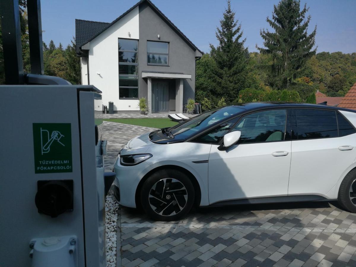 Aqua Solar Apartmanhaz Miskolc Exterior photo